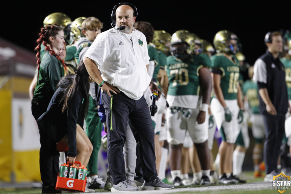 Korey Mobbs resigns as Knoxville Catholic football coach after 2