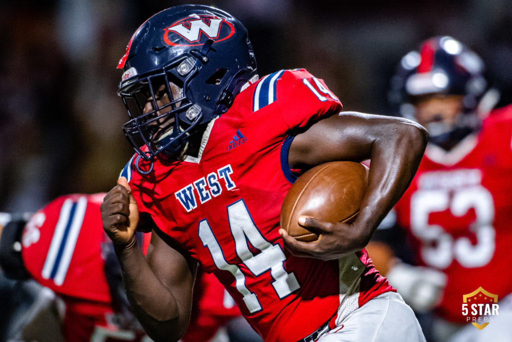 Midway football returns one of area's best QB-WR combos in hopes for  playoff success - Five Star Preps