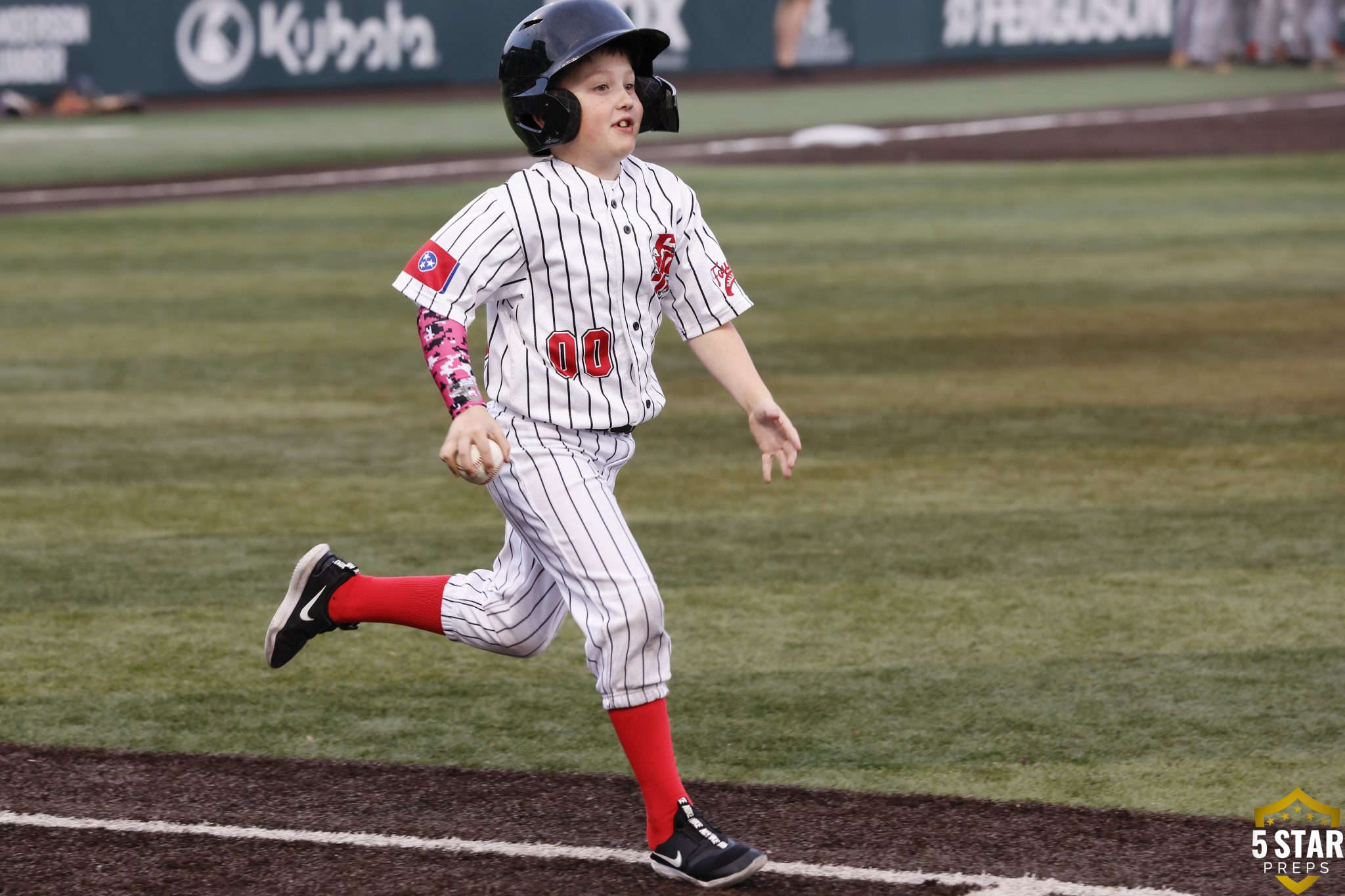 5STAR PHOTOS - Central Bobcats vs. Halls Red Devils (Monday, April 8 ...