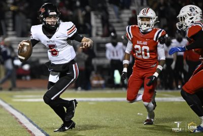 The Maryville Rebels fell to the Oakland Patriots, 21-13 on Frid